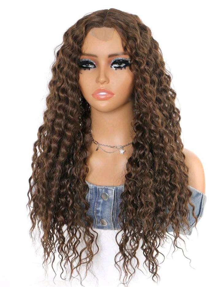 Shakira Wig : Kinky Curly 22 inch